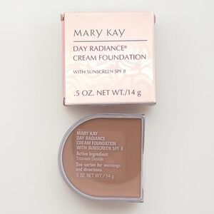 Mary Kay Day Radiance Cream Foundation SPF 8 Fawn Beige 6301 New Old Stock